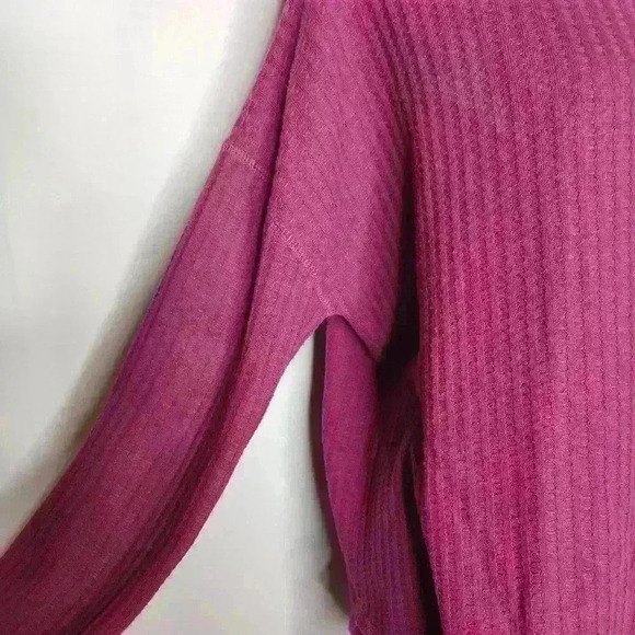 Cha Sor women's wine colored pullover thermal hoodie size large - Picture 4 of 7